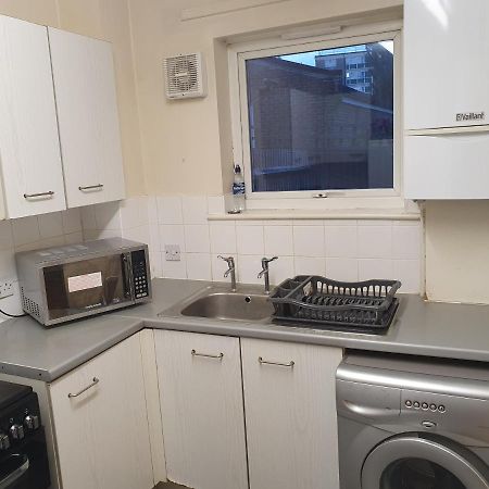 Olympus Apartment Лондон Екстериор снимка
