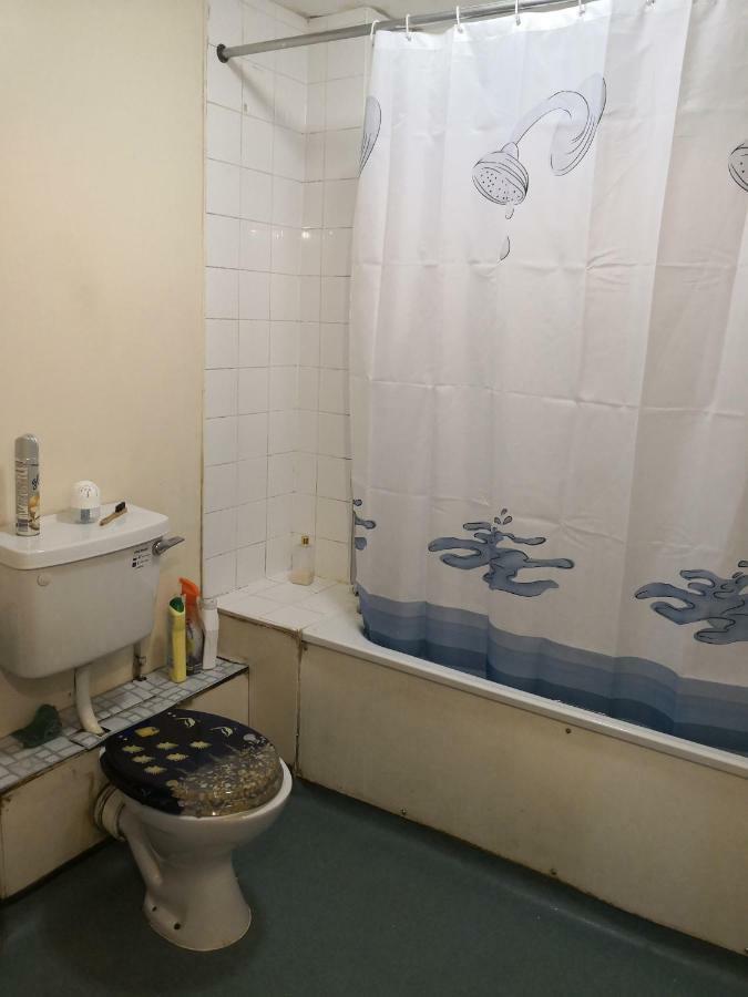 Olympus Apartment Лондон Екстериор снимка